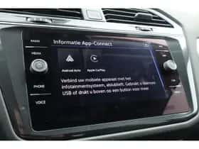 Volkswagen Tiguan (2024) thumbnail 23