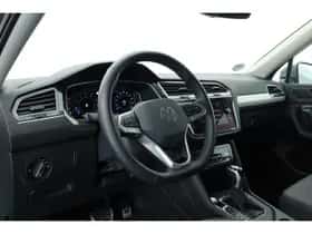 Volkswagen Tiguan (2024) thumbnail 5