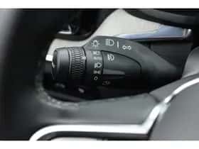 Volvo V60 (2022) thumbnail 12