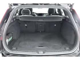 Volvo V60 (2022) thumbnail 23