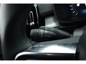 Volvo XC40 (2025) thumbnail 13