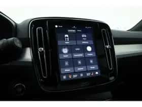 Volvo XC40 (2025) thumbnail 25