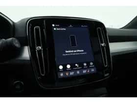Volvo XC40 (2025) thumbnail 32