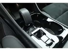 Volvo XC40 (2025) thumbnail 8