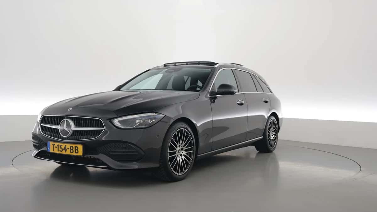 Mercedes-Benz C-Klasse (2023) — foto 1