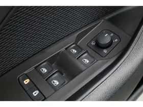 Škoda Octavia (2022) thumbnail 9