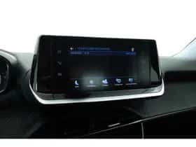 Peugeot 2008 (2021) thumbnail 24