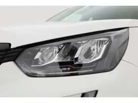 Peugeot 2008 (2021) thumbnail 34