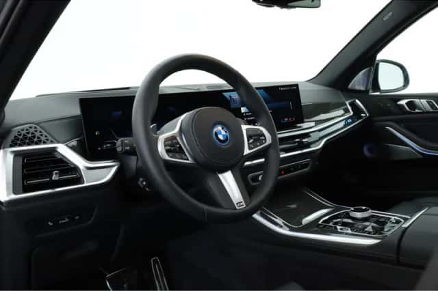 BMW X5 (2025) thumbnail 5