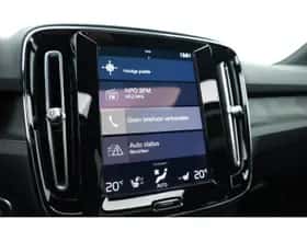 Volvo XC40 (2022) thumbnail 17