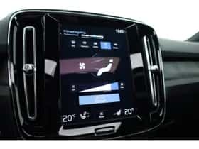 Volvo XC40 (2022) thumbnail 23