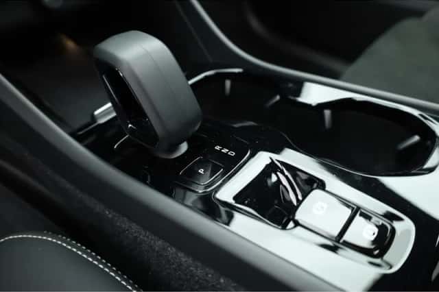 Volvo XC40 (2022) thumbnail 6