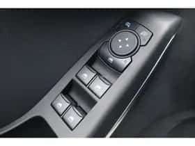 Ford Fiesta (2024) thumbnail 8
