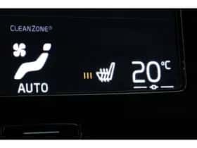 Volvo XC40 (2022) thumbnail 21