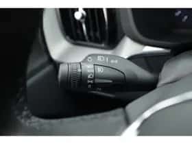 Volvo XC60 (2025) thumbnail 11