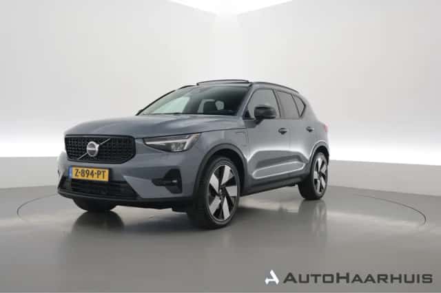Volvo XC40 (2022) thumbnail 1