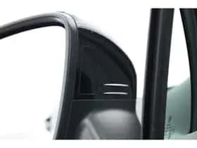Volkswagen Tiguan (2022) thumbnail 11