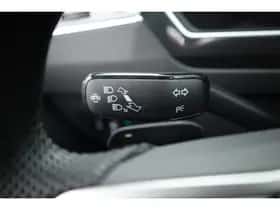 Volkswagen Tiguan (2022) thumbnail 13