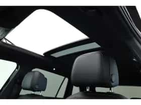 Volkswagen Tiguan (2022) thumbnail 33