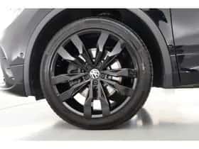 Volkswagen Tiguan (2022) thumbnail 44