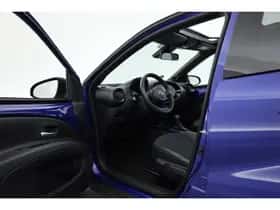 Toyota Aygo (2023) thumbnail 5