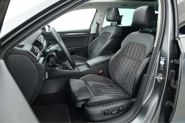 Škoda Superb (2022) thumbnail 3