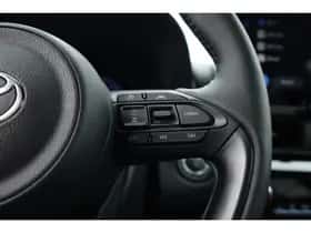 Toyota Yaris Cross (2025) thumbnail 14