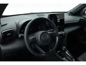 Toyota Yaris Cross (2025) thumbnail 6