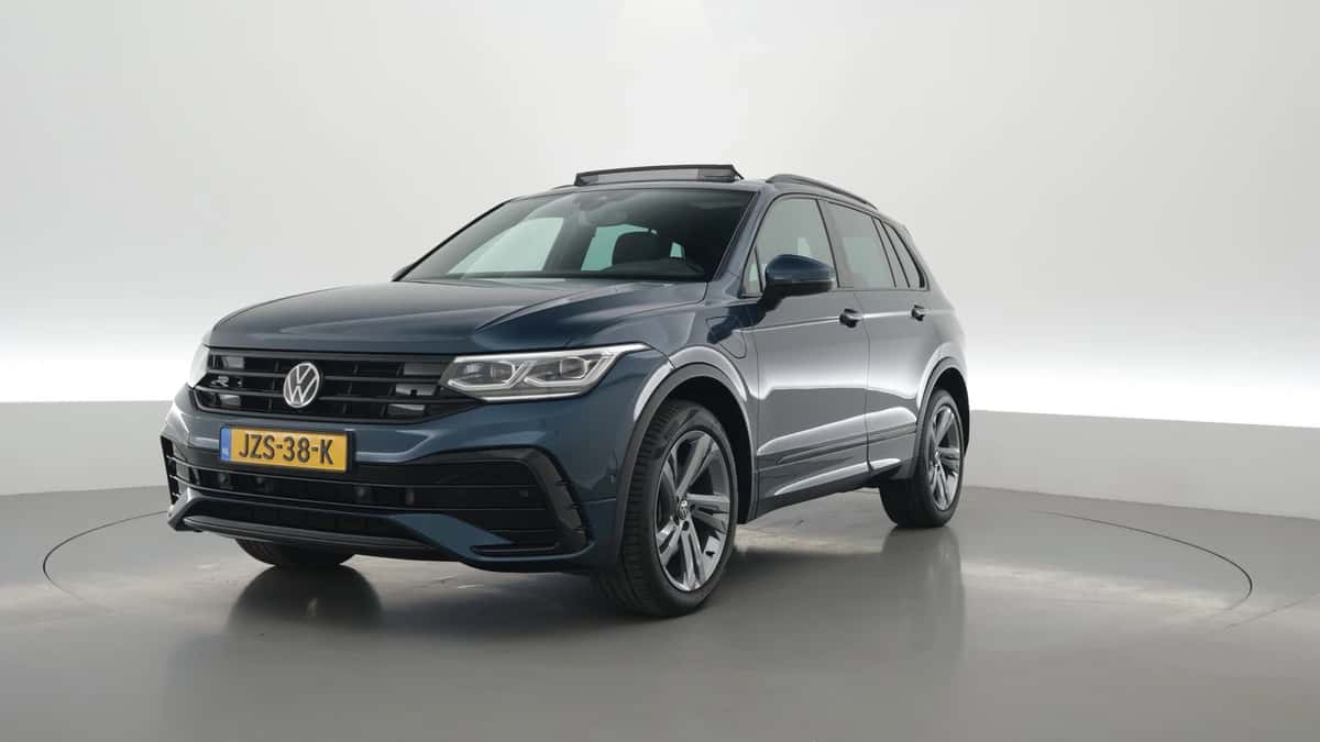 Volkswagen Tiguan (2022) — foto 1