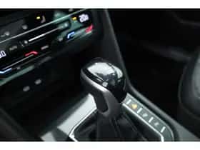 Volkswagen Tiguan (2022) thumbnail 6