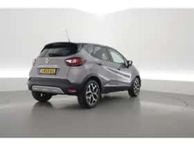 Renault Captur (2019) thumbnail 2