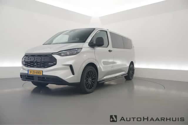 Ford Transit Custom (2024) thumbnail 1