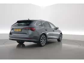 Škoda Octavia (2021) thumbnail 2