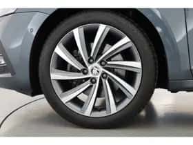 Škoda Octavia (2021) thumbnail 49