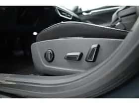 Škoda Octavia (2021) thumbnail 7