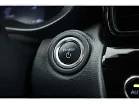 Toyota Yaris Cross (2025) thumbnail 15