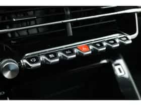 Peugeot 208 (2022) thumbnail 20
