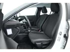 Peugeot 208 (2022) thumbnail 5