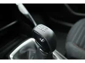 Peugeot 208 (2022) thumbnail 7