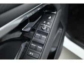 Land Rover Range Rover Evoque (2021) thumbnail 9