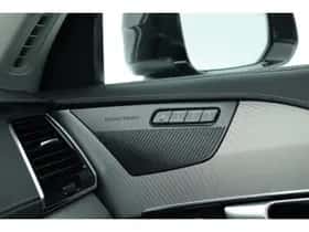 Volvo XC90 (2022) thumbnail 32