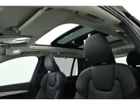 Volvo XC90 (2022) thumbnail 33