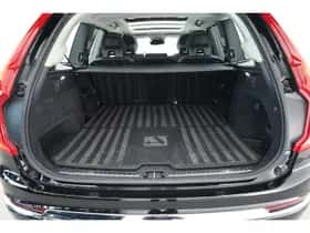 Volvo XC90 (2022) thumbnail 38