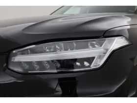 Volvo XC90 (2022) thumbnail 45