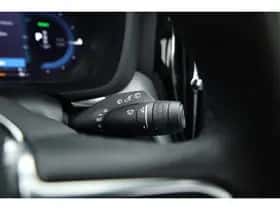 Volvo XC60 (2023) thumbnail 17