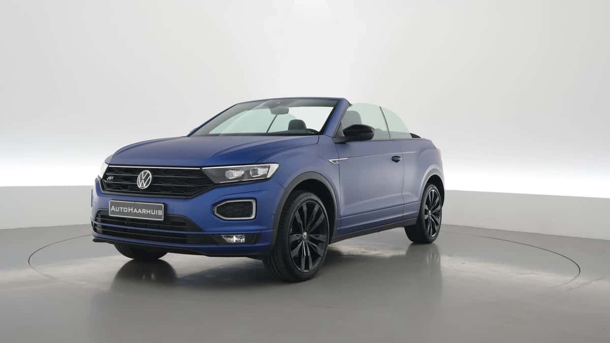 Volkswagen T-Roc (2021) — foto 1
