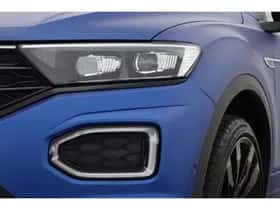 Volkswagen T-Roc (2021) thumbnail 31