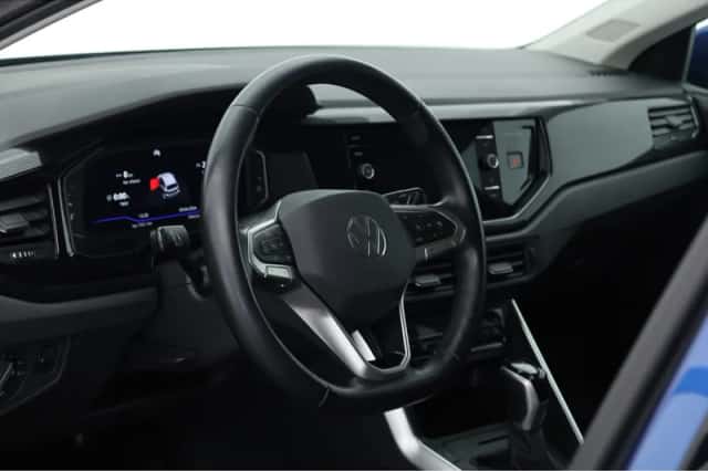 Volkswagen Polo (2022) thumbnail 5