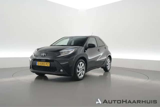 Toyota Aygo (2023) thumbnail 1
