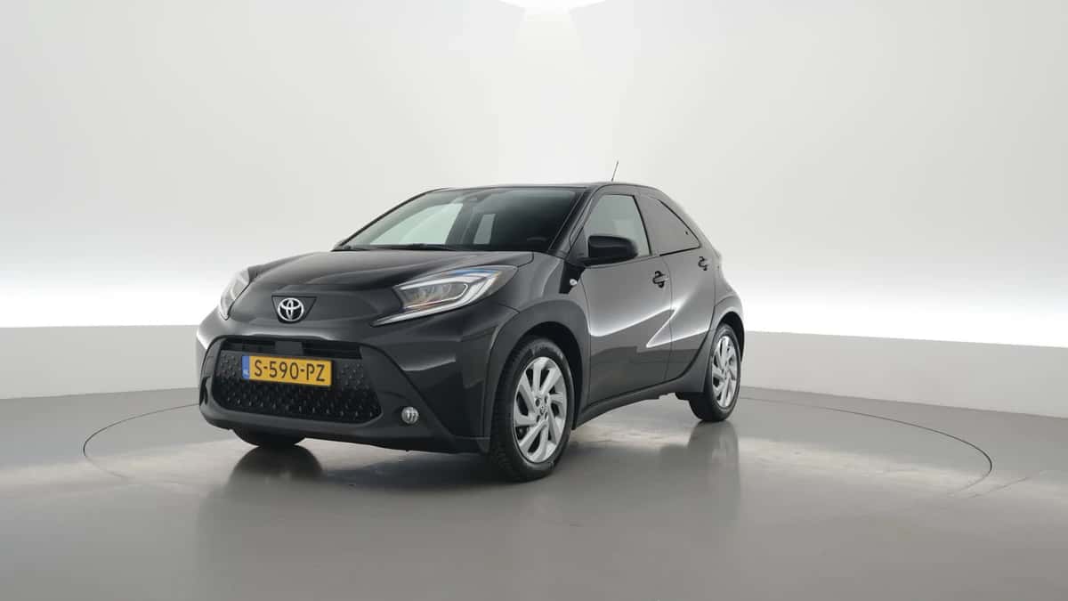 Toyota Aygo (2023) — foto 1